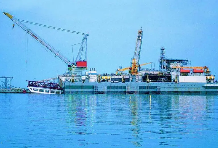 Israfil Guseinov at work in the Caspian Sea.