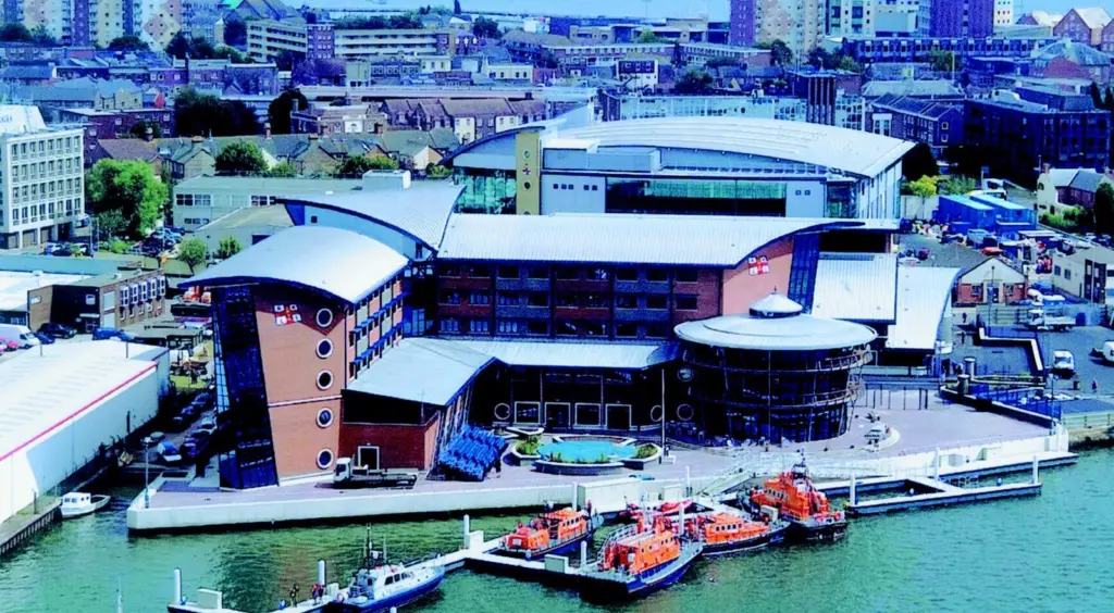Marina Deck was chosen as the non-slip pontoon system covering for the new RNLI Lifeboat College and Sea Survival Centre.