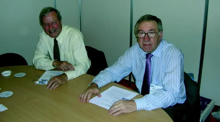 Brian Slade and Alan Dickinson, President and Vice-President of the SSA respectively, make their case at Seawork 2006.