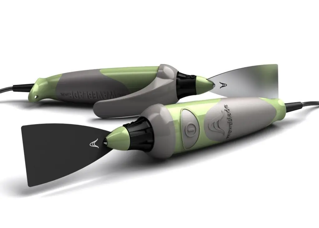 Operator training for Waveblade  is unnecessary as the soft blade oscillates rather than chisels.