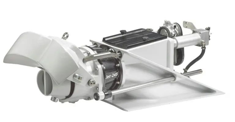 Combi-Frame construction allows the 245 Jet to be installed either outside or inside the hull