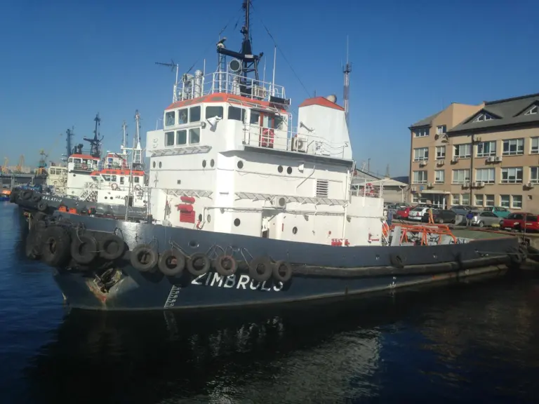 One of the Constanta Port tugs fitted with Baudouin generators