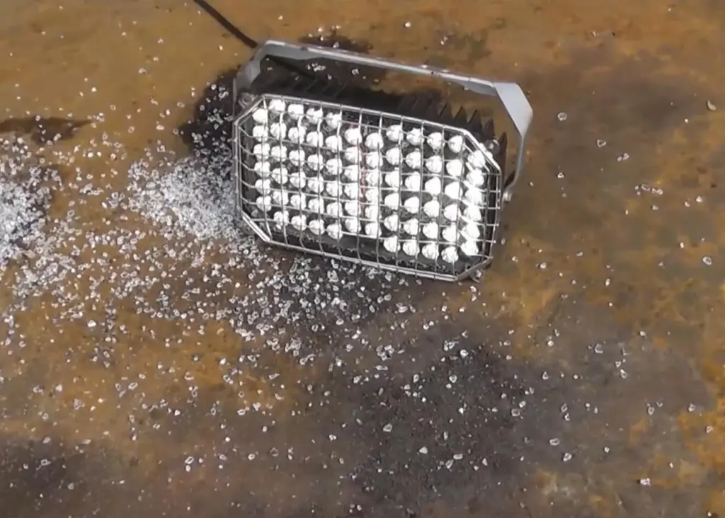 RLX floodlight after 10m drop