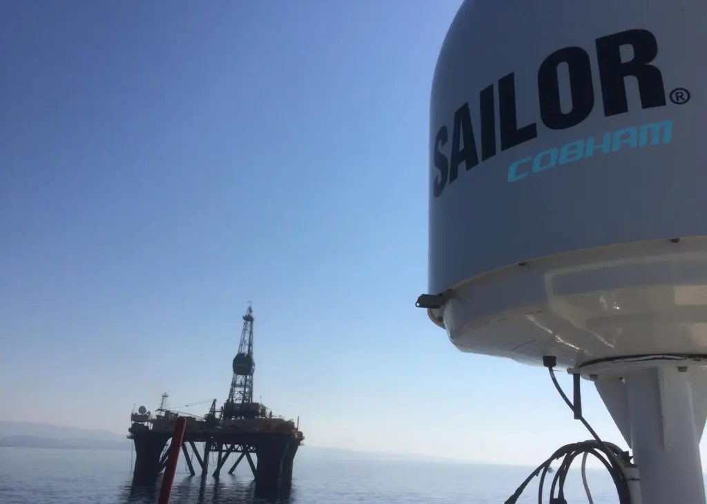 Cobham Satcom Sailor 900 VSAT