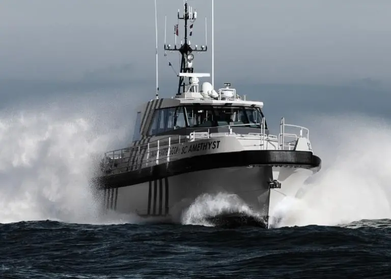 The 'SC Amethyst' uses just 180 litres per hour at a cruising speed of 21 knots