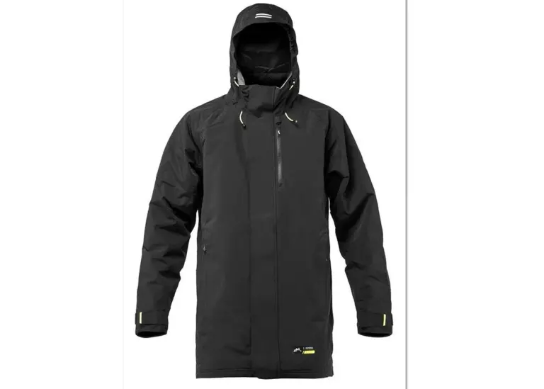 The waterproof, breathable lightweight shell on the inside, as well as the outer, means the jacket can go on over damp shore jackets