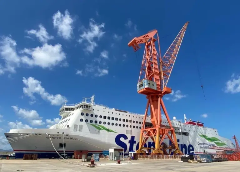 'Stena Embla' at CMI Jingling Weihai Shipyard