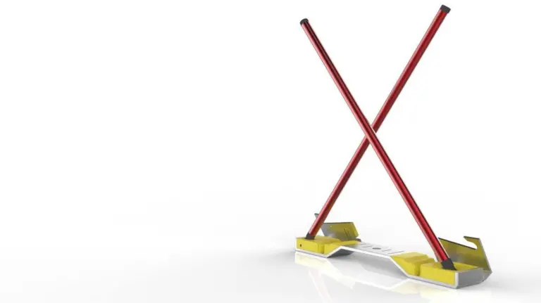 The Embark pilot ladder visually communicates that it’s been rigged correctly