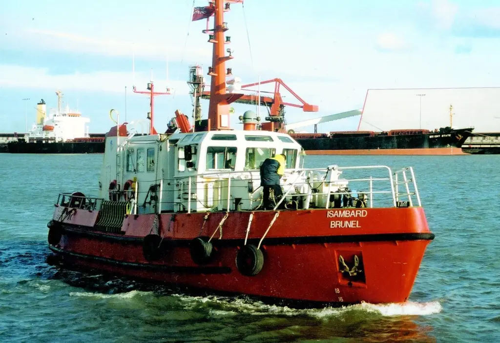 A new survey equipment and software package fitted to the Isambard Brunel includes a Compact Motion Sensor from TSS (UK) which enables the 20m vessel to work in severe sea conditions in the Bristol Channel.
