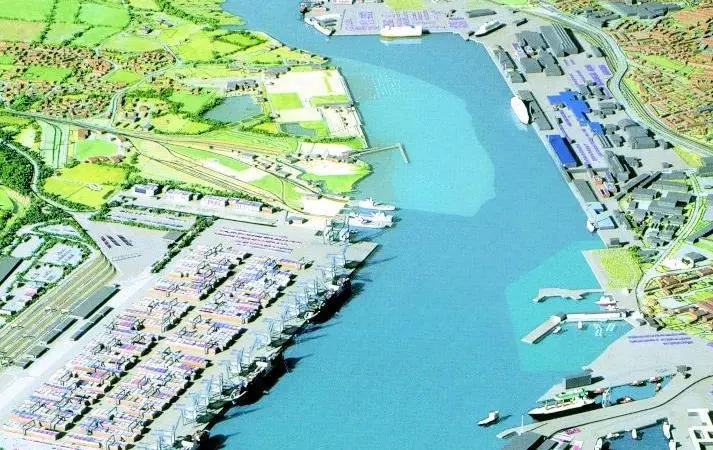 The proposed Dibden Bay site, left, is the largest surviving link of the New Forest to waterside.