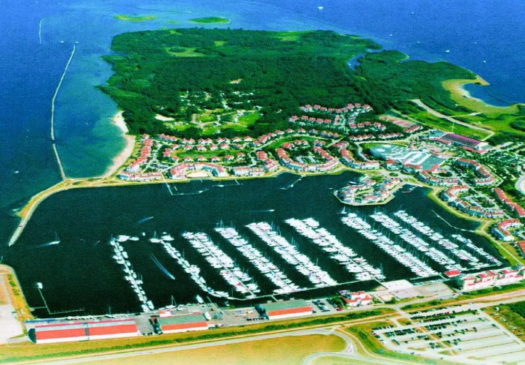 UK-based Walcon has been contracted for the latest phase of development at Port Zelande.