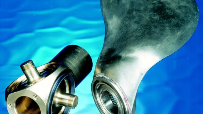 A variable pitch propeller with the specially developed Economos seal installed.