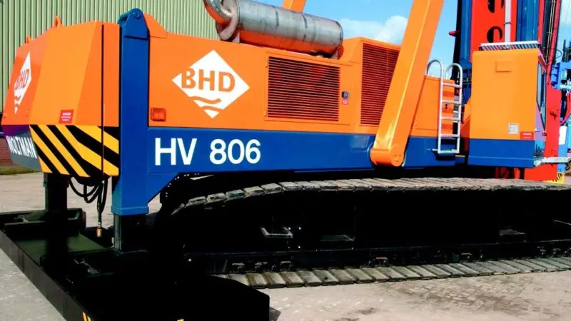 The HV 806 was built to BHDs specifications.