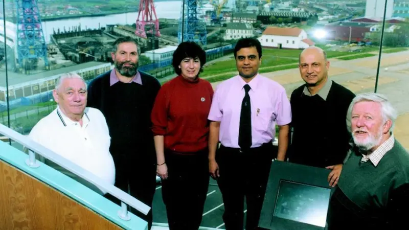 Some of the participants in IALAs Fourth International VTS Workshop are seen in South Tyneside Colleges training facilities.