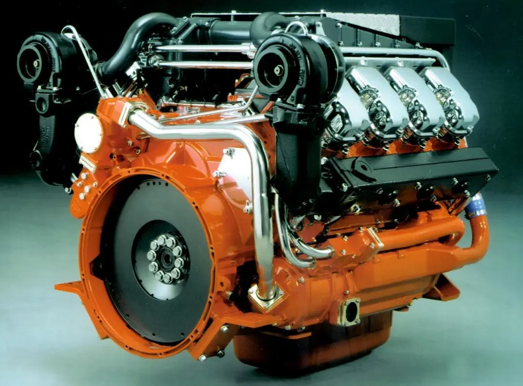 The new Scania DI16M replaces the companys venerable DI14M.