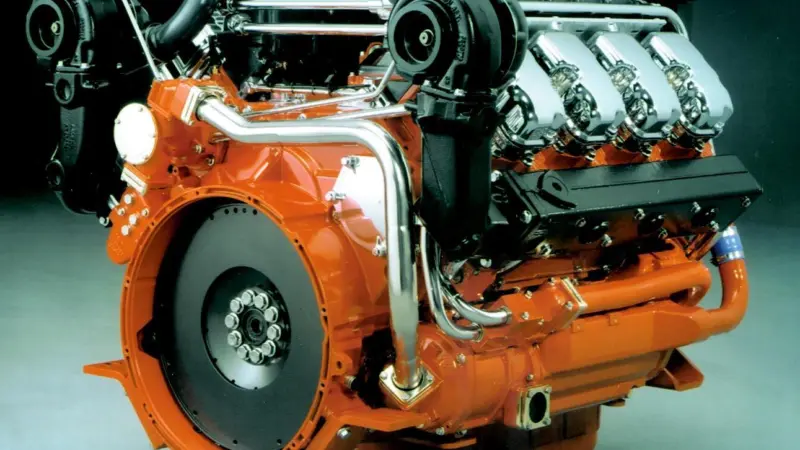 The new Scania DI16M replaces the companys venerable DI14M.