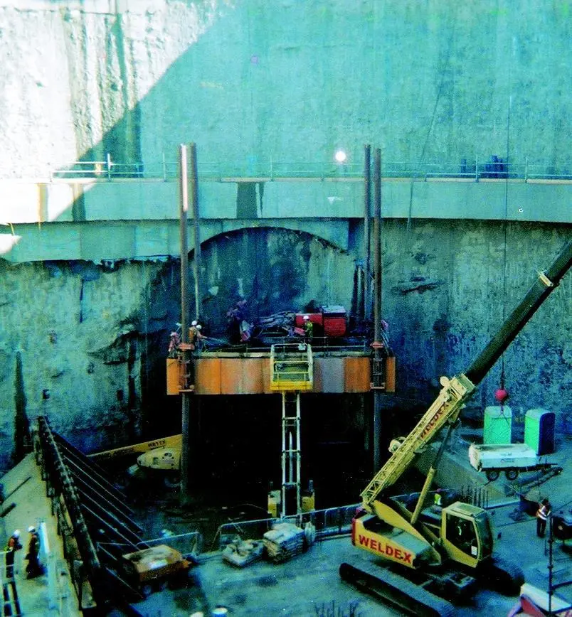 The jackup barge Zee Jack Skipper provides a large, stable platform for drilling crews to access the tunnel workface.