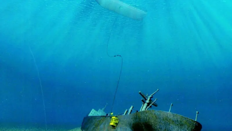 The POLREC system makes it possible to recover oil and chemicals from vessels at greater depths.