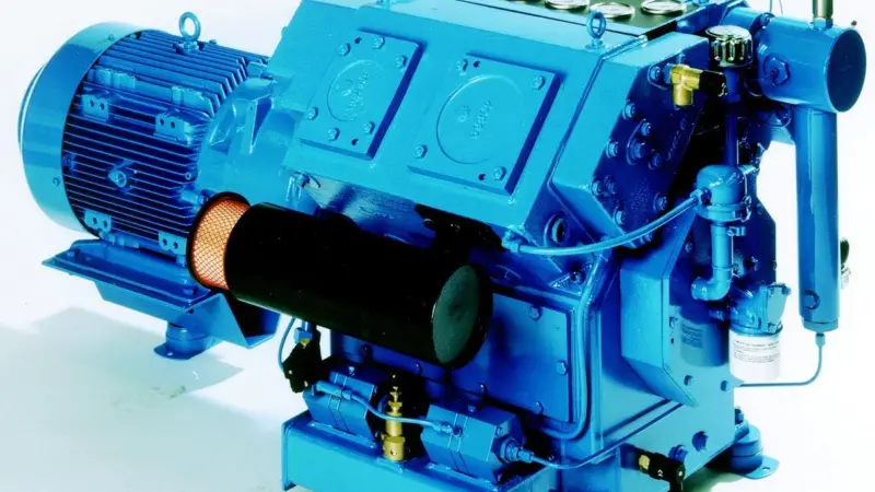 The CompAir H5417, offering a pressure range up to 350 bar, will be on display at SMM 2002.