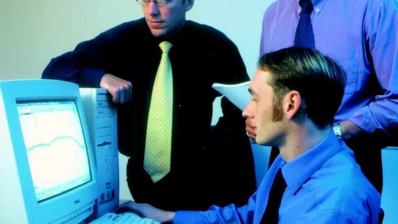 Subsea pipeline cathodic protection surveys are followed by careful analysis of data.