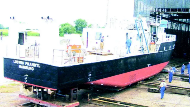 Demanding job: Conversion of Ludwig Prandt at East Germanys SET.