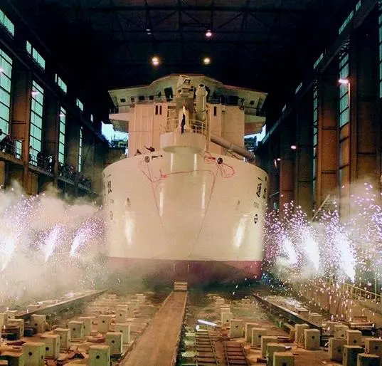 Fireworks add atmosphere to the launch of the Tong Tan.