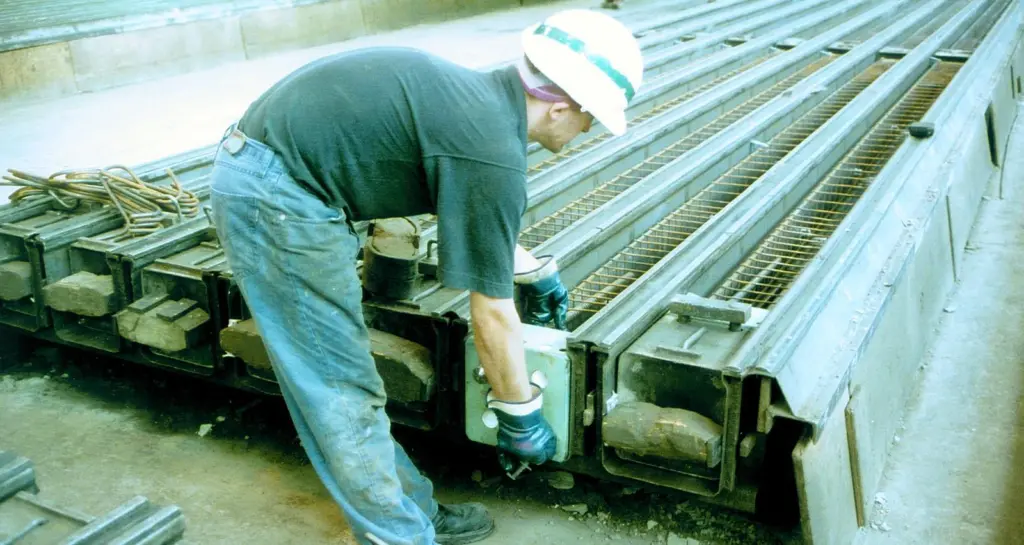 Centrums piles have full length, fully welded reinforcement cages and mechanical jointing systems.