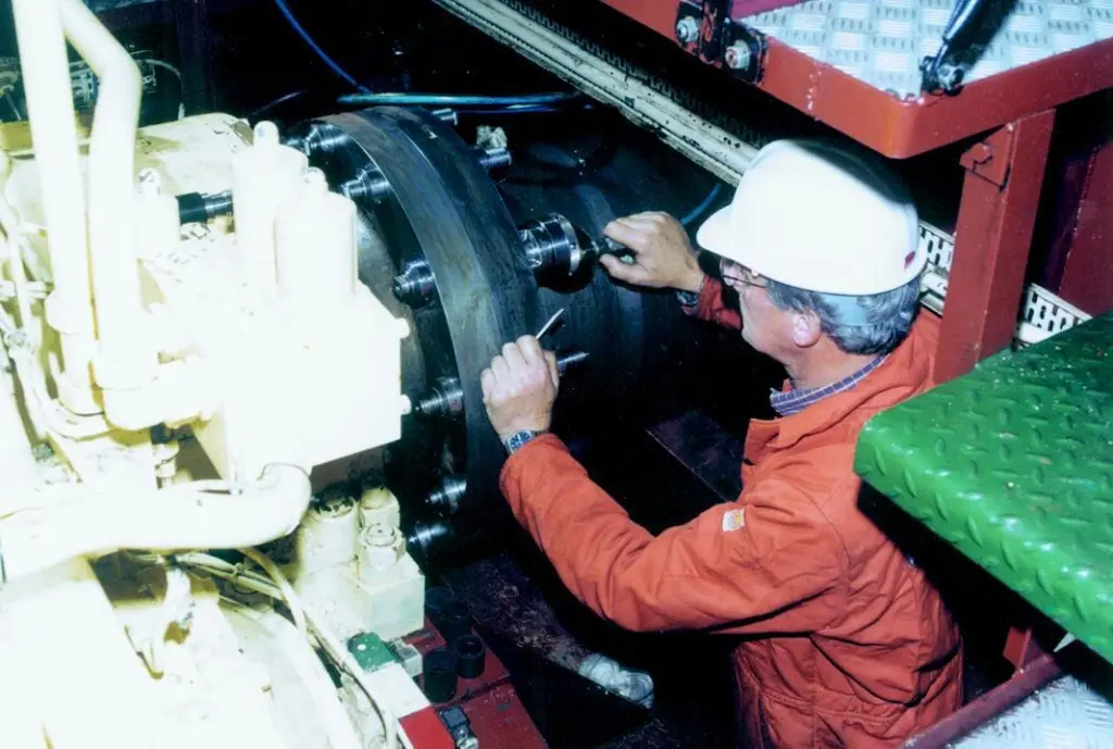 Pilgrim radial fit bolts being installed and hydraulically tensioned in one of four flanges being retrofitted aboard CalMacs Isle of Lewis.