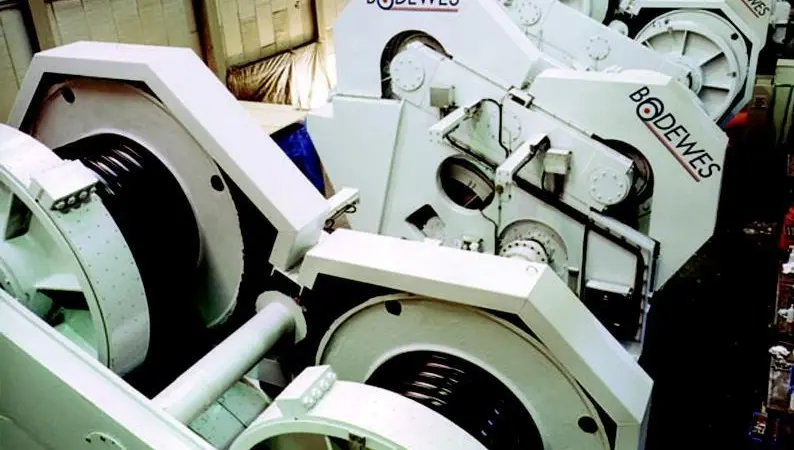 The deepwater 16 point combined traction/windlass units for GlobalSantaFe await delivery.