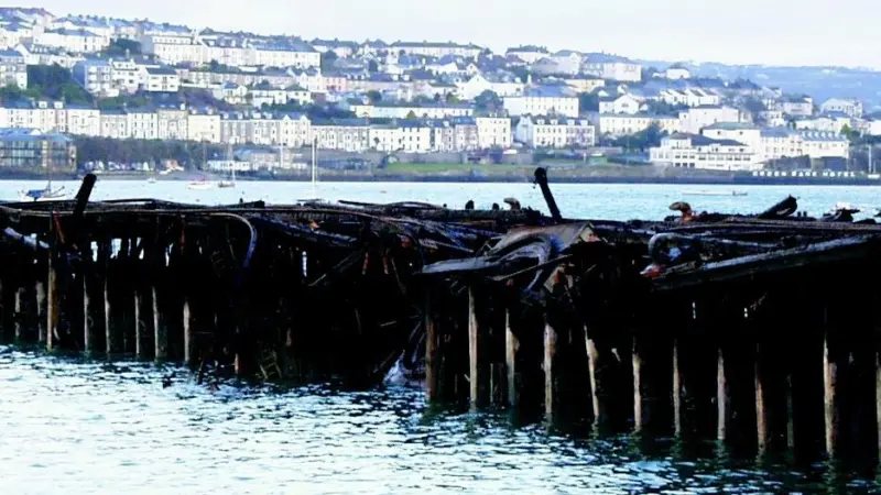 The area of the pier in which the 130 tonne crane collapsed.