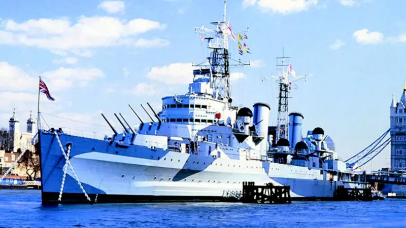 The HMS Belfast lies at permanent anchorage by Londons Tower Bridge. Photo courtesy of Imperial War Museum.