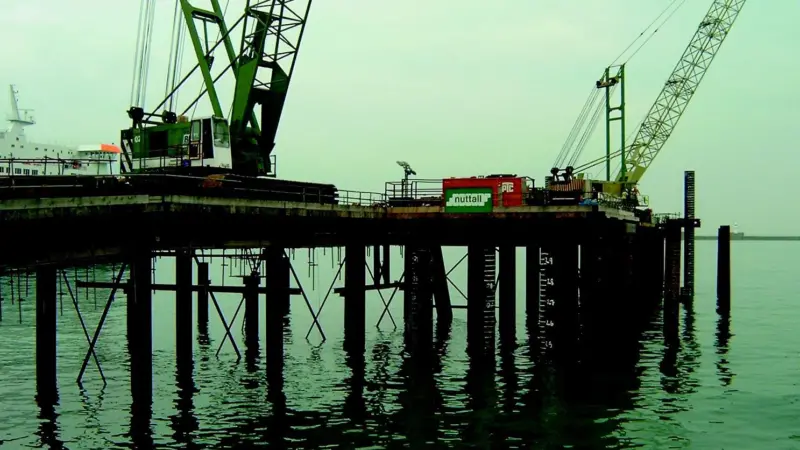 The temporary works structure for driving piles.