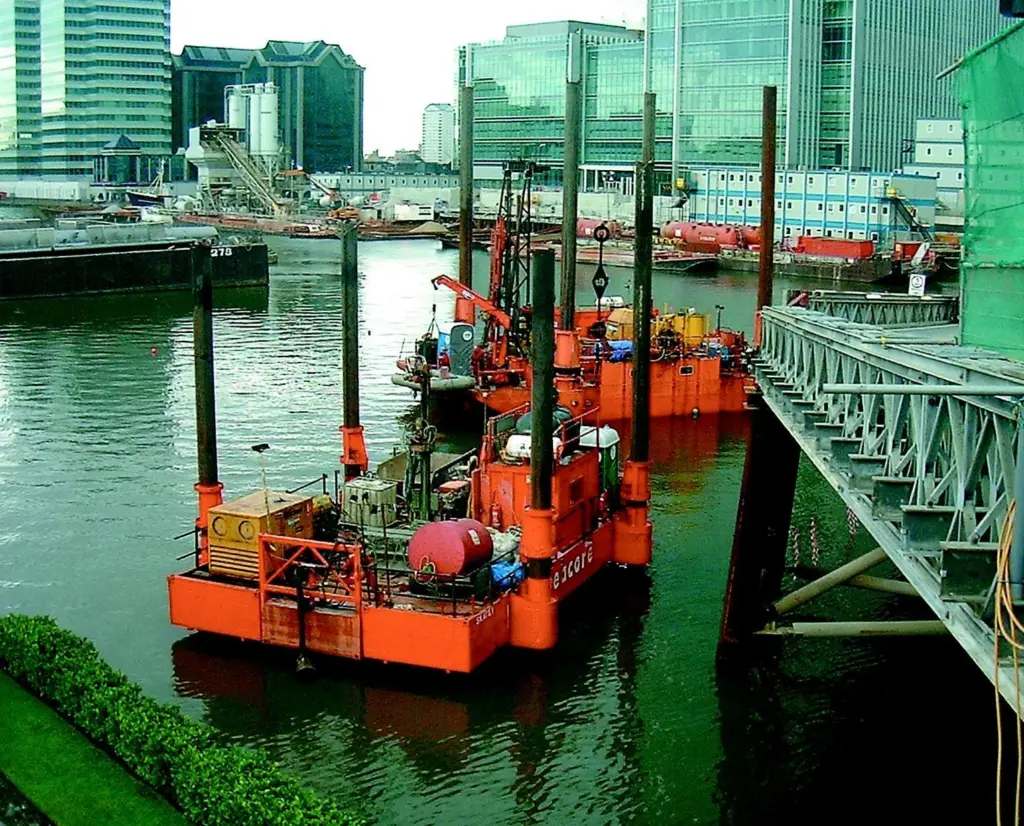 Seacore deployed its own jack-ups for major marine geotechnical investigations in Londons Docklands.