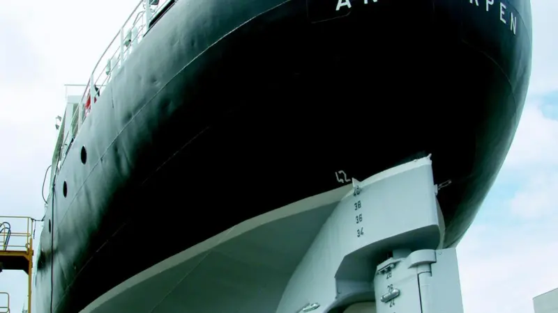 Loodsboot 1 is the first ship to be entirely coated with ECOSPEED.