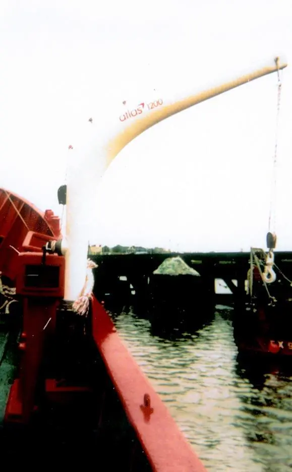 The Atlas 1200 portable davit system has been supplied for a number of Trinity House vessels.