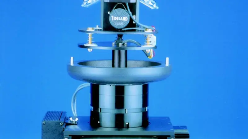 Tideland Signals new LC-70 flasher/lampchanger unit.