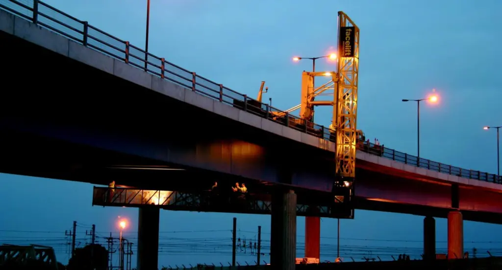 The Moog Bridge Inspection Platform spans the full width of St Georges Bridge.