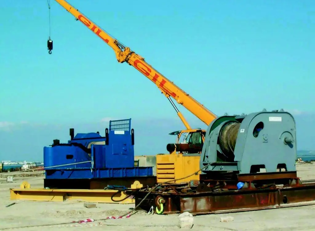 Winches recently rented by Atlas Winch & Hoist Services to Dragados S.A. of Spain.