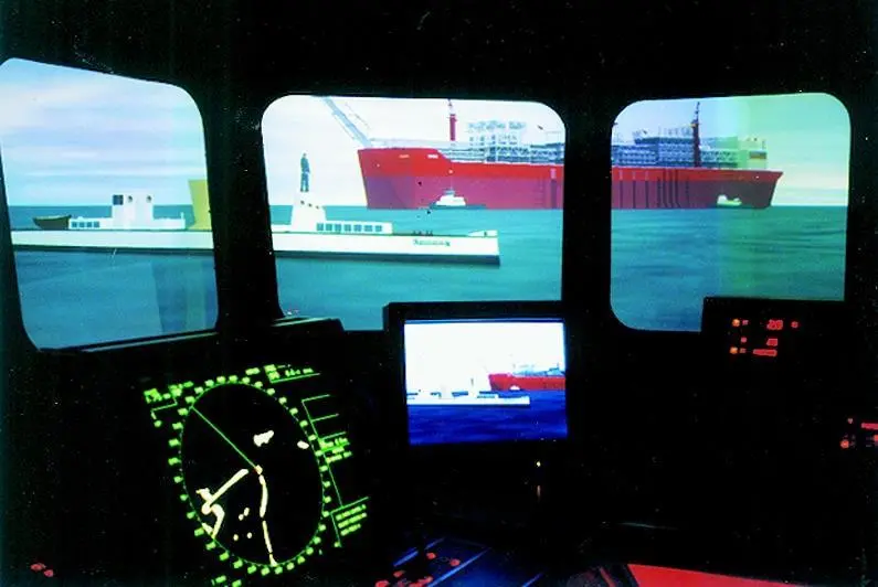 In a South Tyneside College simulation, tugs towing the FPSO Bonga encounter the historic steam turbine vessel Turbinia, seen elsewhere in this issue.