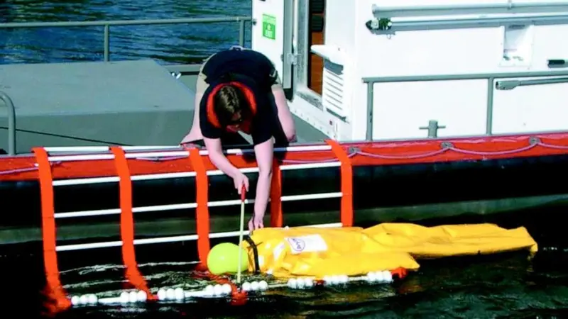 The Dacon Rescue Dummy used in conjunction with the Recovery Frame enables realistic training exercises.