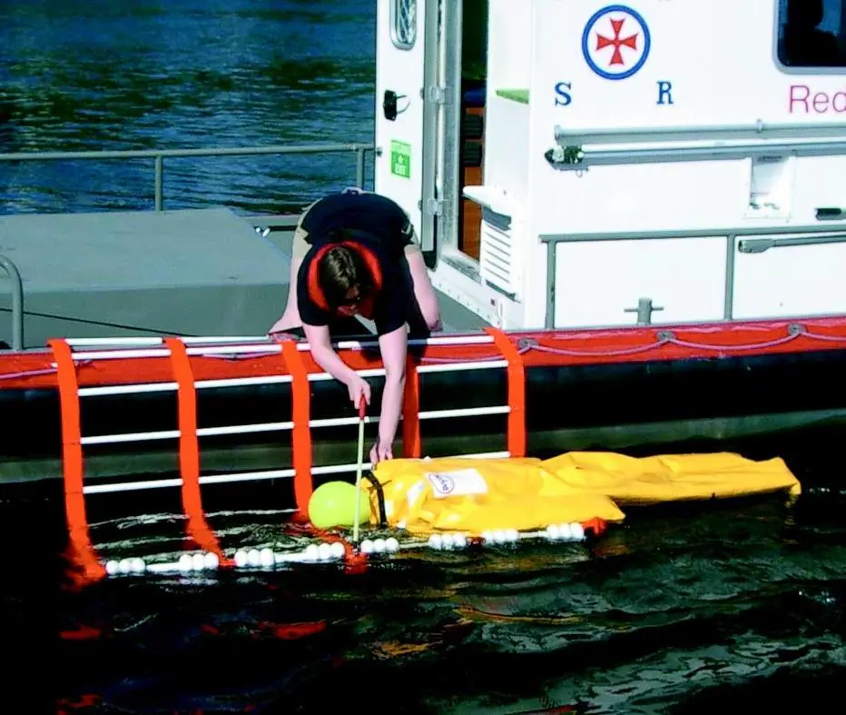 The Dacon Rescue Dummy used in conjunction with the Recovery Frame enables realistic training exercises.