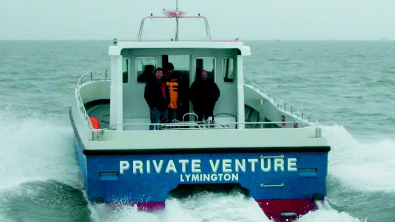 Private Venture cruises towards the fishing grounds at 18.5 knots.