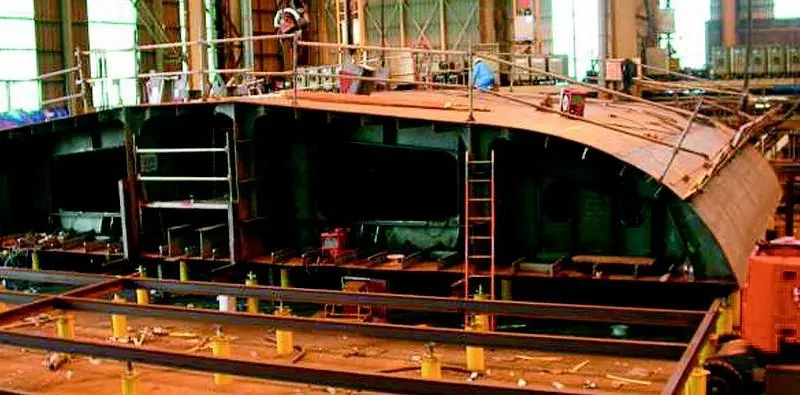 Pourquoi Pas? takes shape in France.