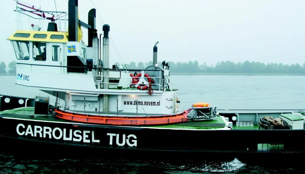 The Carousel system fitted to the Multratug 12 has a unique winch system.