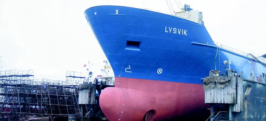 Nauta lengthens last of three for DFDS