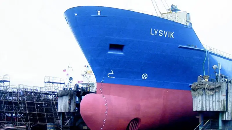 Nauta lengthens last of three for DFDS
