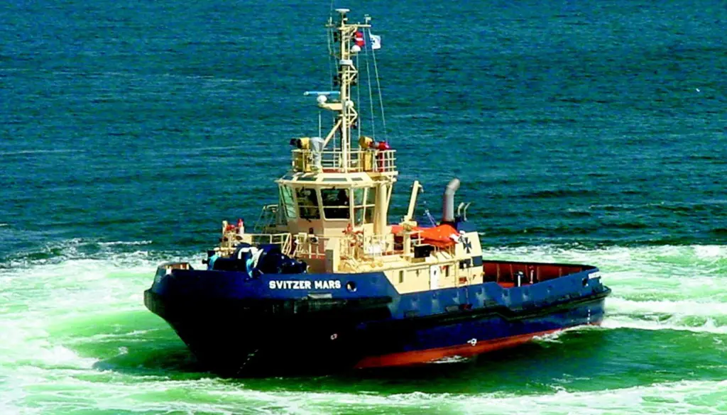 Svitzer Mars was one of three new tugs named in Lithuania.