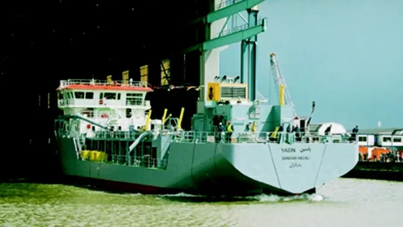 The small trailing suction hopper dredger Yasin is launched at IHC Hollands Kinderdijk yard last month.