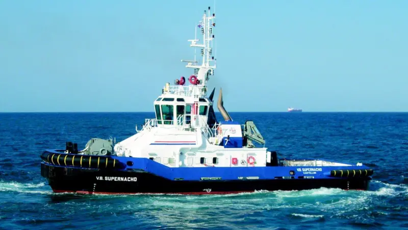 The first of a new stern drive design from UNV was the VB Supernacho.