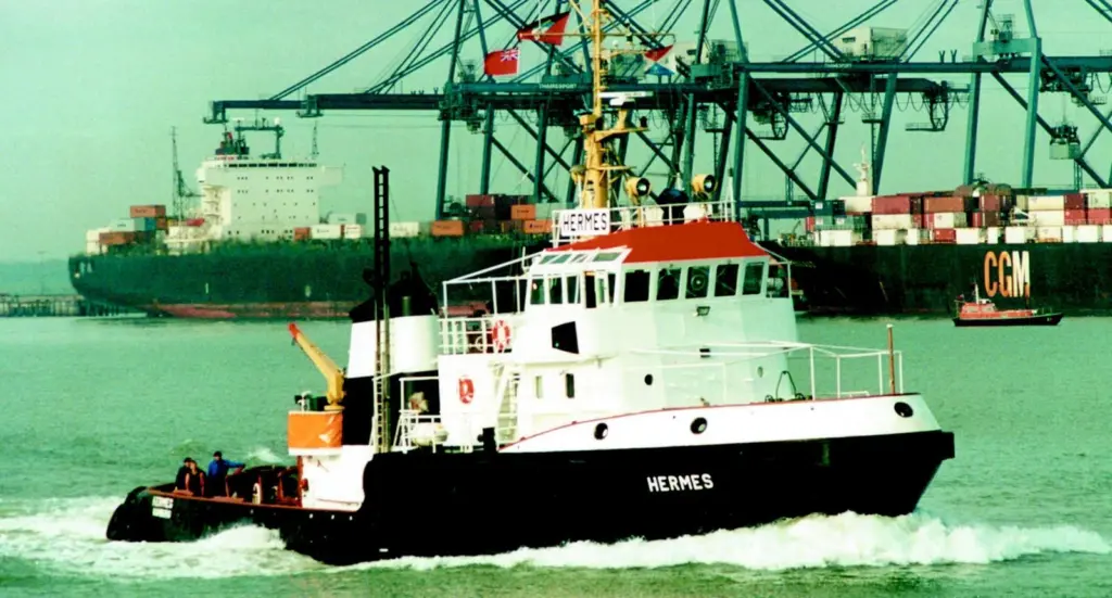The German tractor tug Hermes has gone to new owners in Denmark.